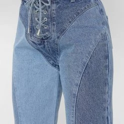 Woman Denim Lace Up Patchwork Mom Jeans - Mid Blue