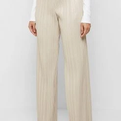 Woman Trousers Pleated Leather Trousers - Beige