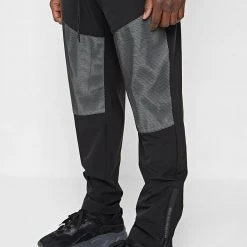 Man Tracksuit Bottoms TRACKSUITS Reflective & Mesh Track Pants - Black