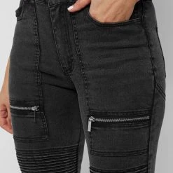 Woman Denim Ribbed Skinny Jeans - Black