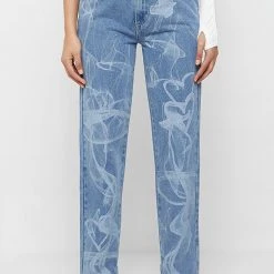 Woman Denim Smoke Print Mom Jeans - Mid Blue