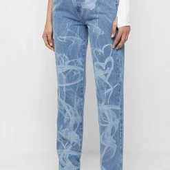 Woman Denim Smoke Print Mom Jeans - Mid Blue