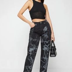 Woman Denim Smoke Print Mom Jeans - Washed Black