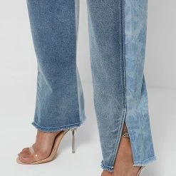 Woman Denim Two Tone Marbled Mom Jeans - Blue