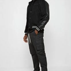 Man Casual Trousers Waxed Cargo Pants - Black